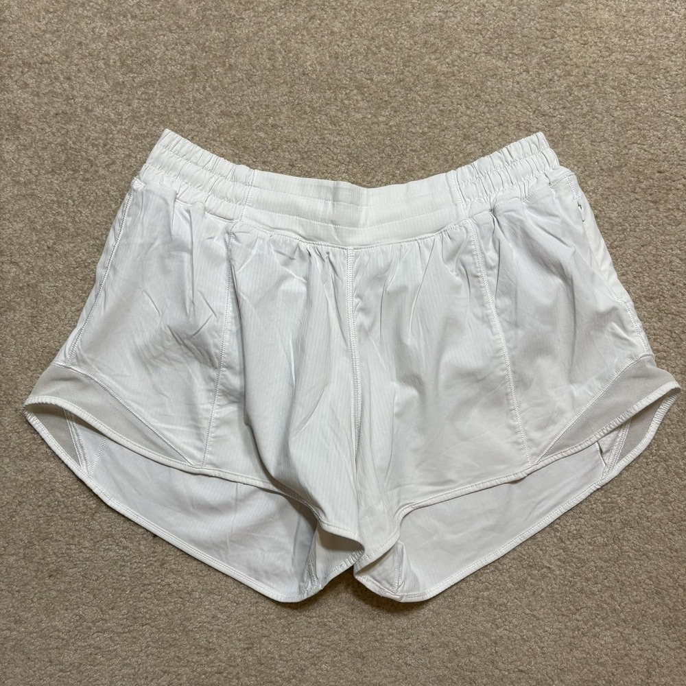 Lululemon Running Shorts Womens 10 White 3.5 Inseam Lined Gym Athletic Workout